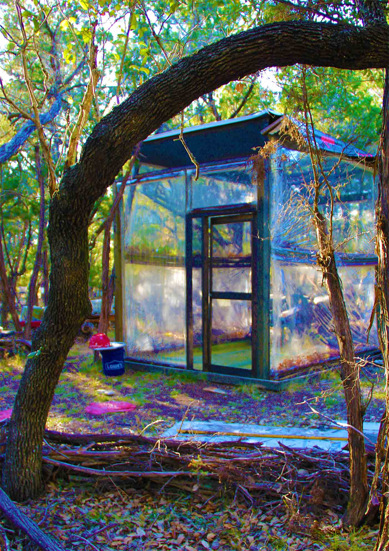 DAPACU Creates Moon Homes,
Moon Cabins, Ask For info.
Glamping Also Available.